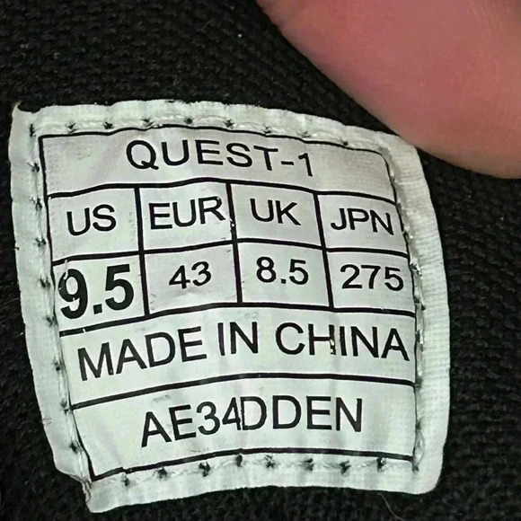 NortiV8 Non-Slip Insulated Waterproof Quest-1 Men's Size 9.5 Hiking Shoes NEW - Picture 8 of 8